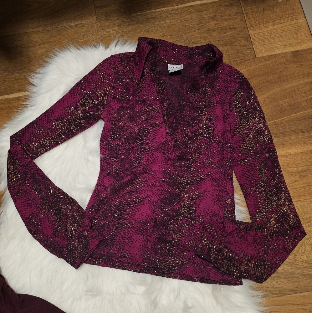 Vintage Stylish Burgundy Blouses - Picture 2 of 6